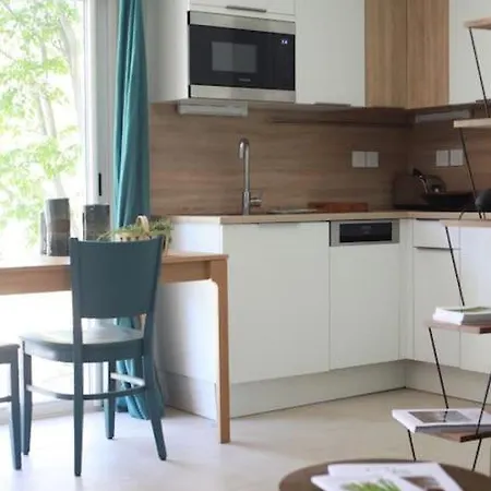Casa de Férias 7engarrigue - Deux Pieces Avec Piscine Uzès